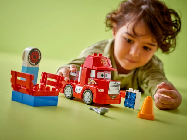 lego-duplo-10417-maniek-na-wyscigu-201.webp